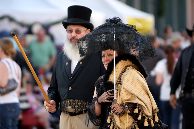 2012 Dickens on the Strand