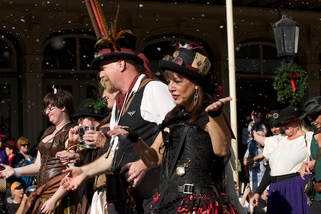 2012 Dickens on the Strand